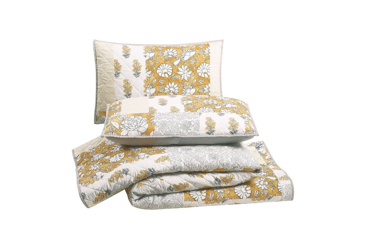 Saffron 3-Piece Quilt Set