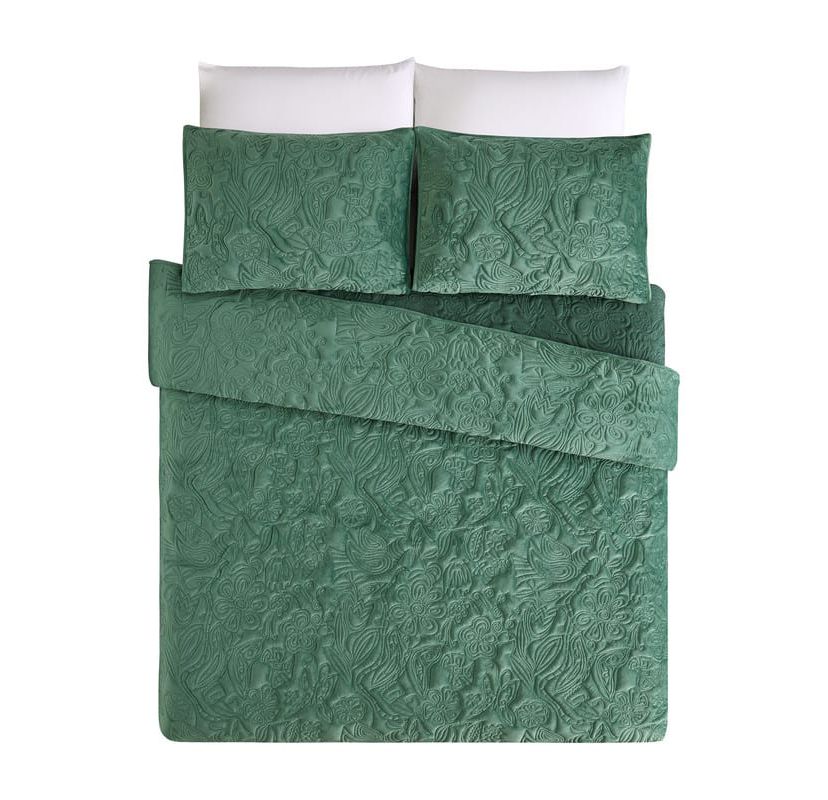 Secret Garden 3-Piece Velvet Quilt Set by Jungalow