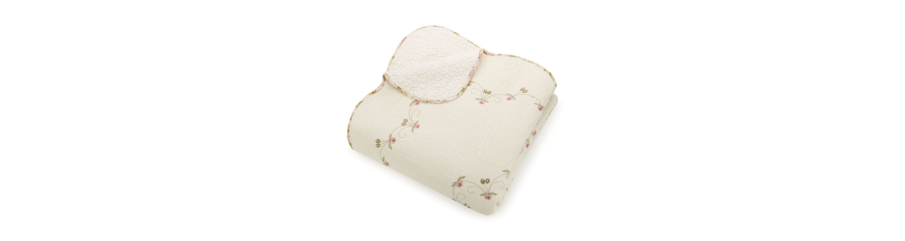Felisa Floral Embroidered Quilt Set