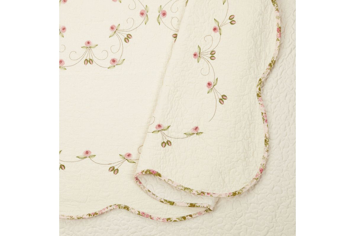 Felisa Floral Embroidered Quilt Set