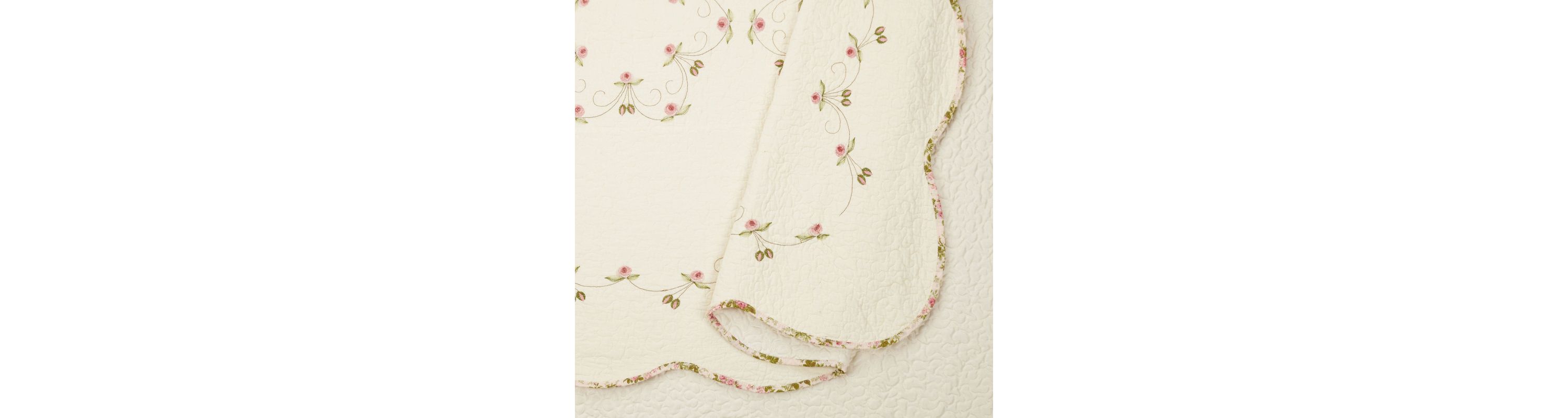 Felisa Floral Embroidered Quilt Set
