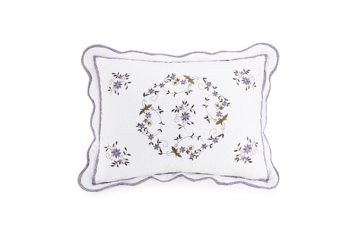 Gwen Floral Embroidered Quilt Set