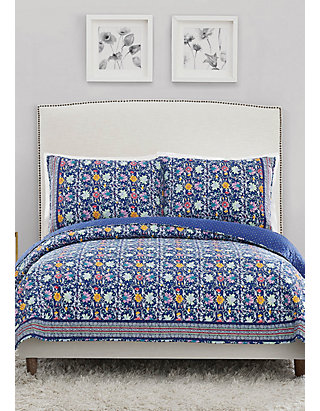 Vera Bradley Bramble Quilt Belk