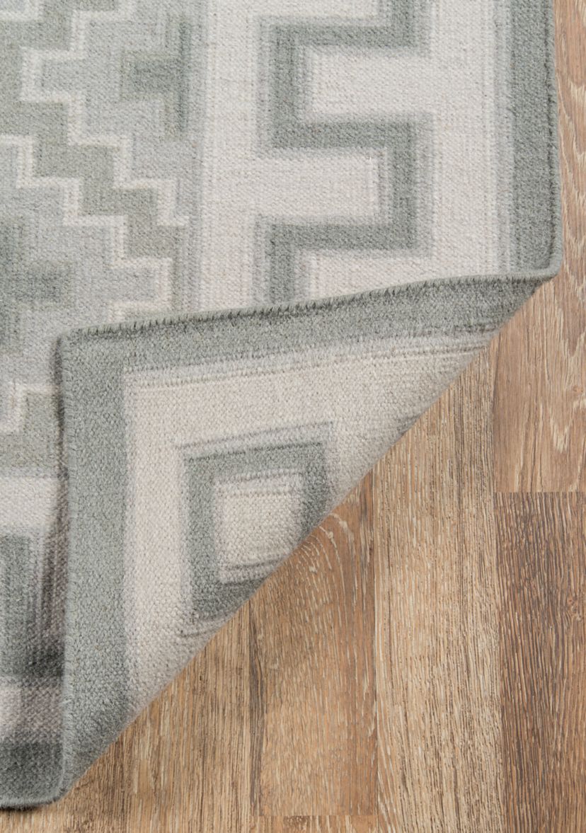 Thompson 3 ft 6 in x 5 ft 6 in Area Rug