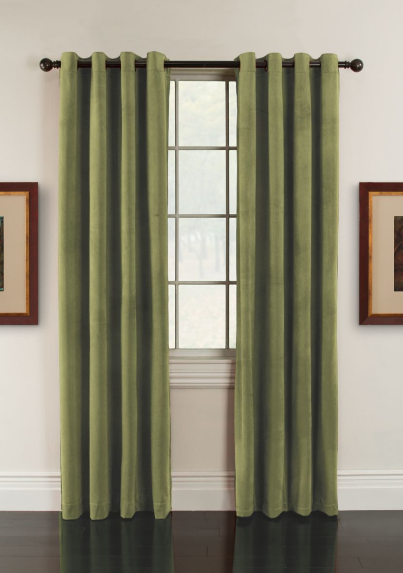Thermatec Luxor Velvet Blackout Grommet Panel