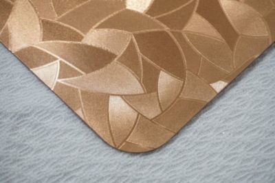 Metallic Leaf Vinyl Slash Look Textured Reversible 12" x 18" Rectangular Placemat Set of 2