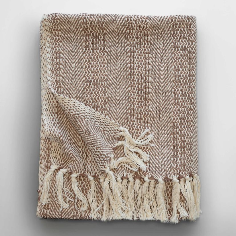Anella Chevron Stripe Tasseled Cotton Rich Throw