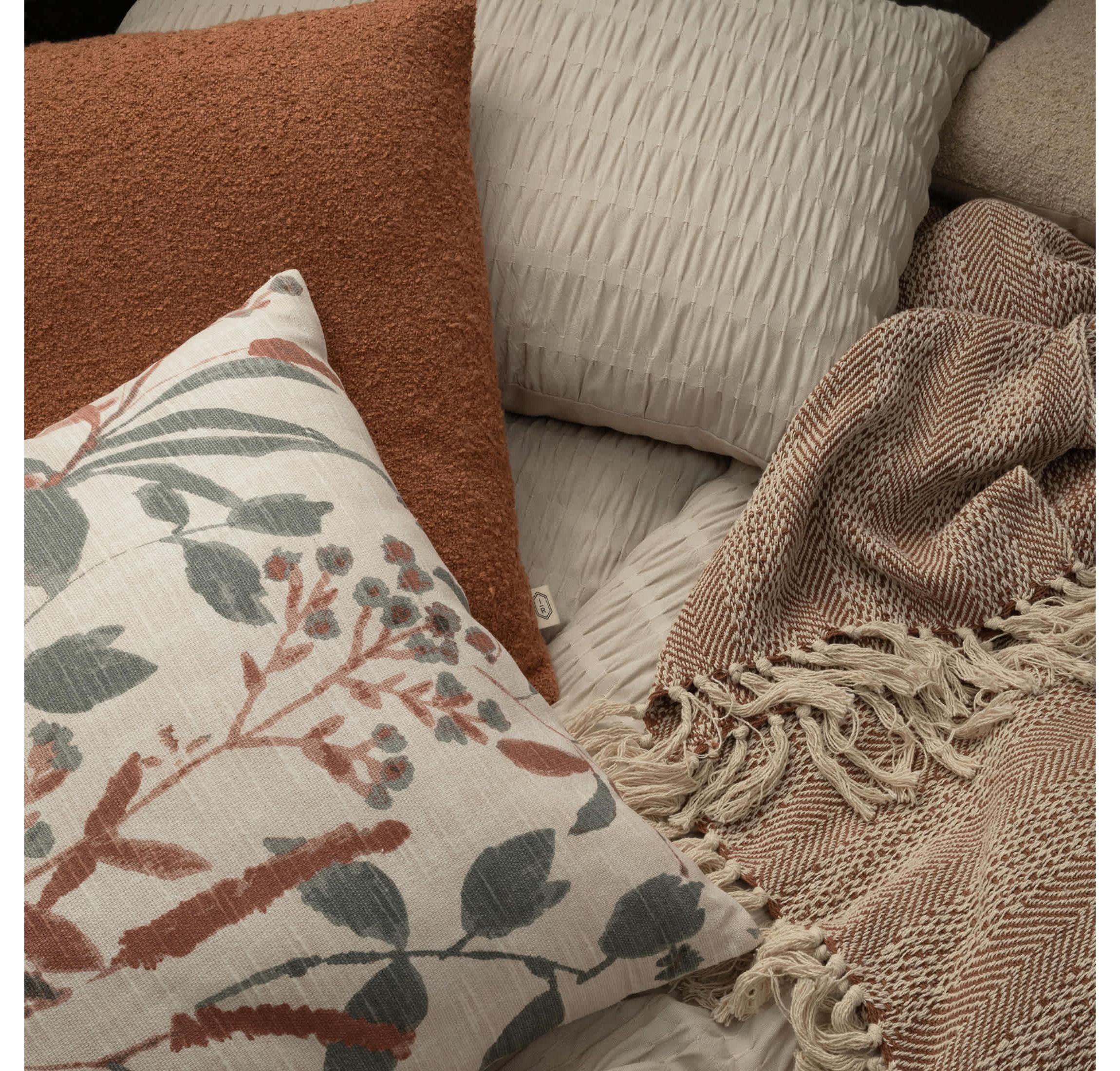 Tani Watercolor Botanical 100% Cotton Decorative Pillow