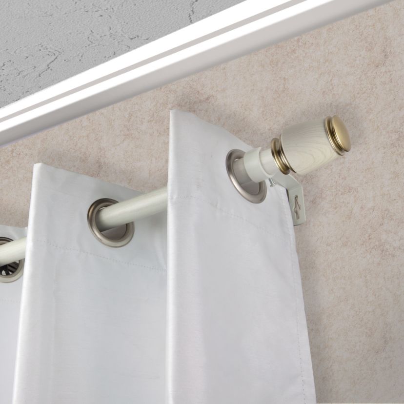 1" Romilda Faux Wood Curtain Rod