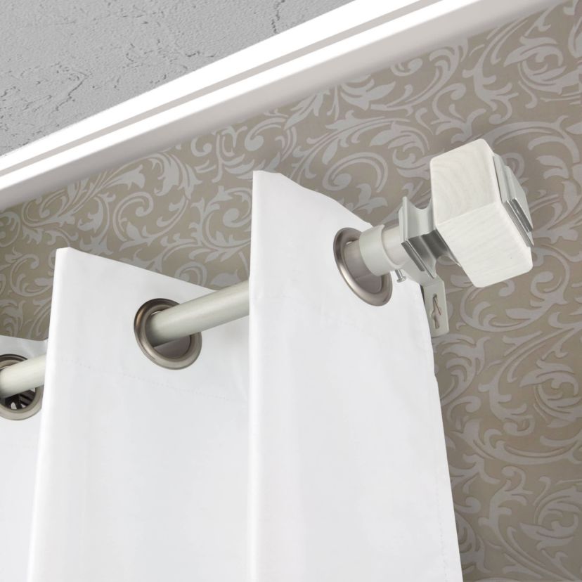 1" Willis Faux Wood Curtain Rod