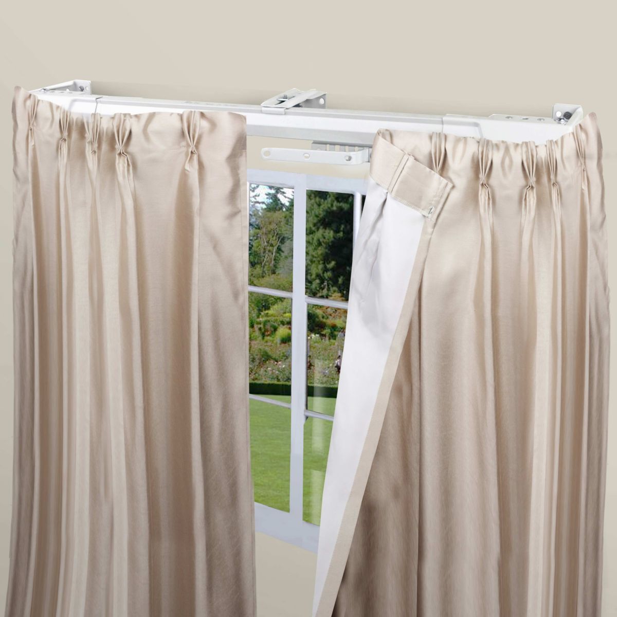 Heavy Duty Traverse Rod Center Open