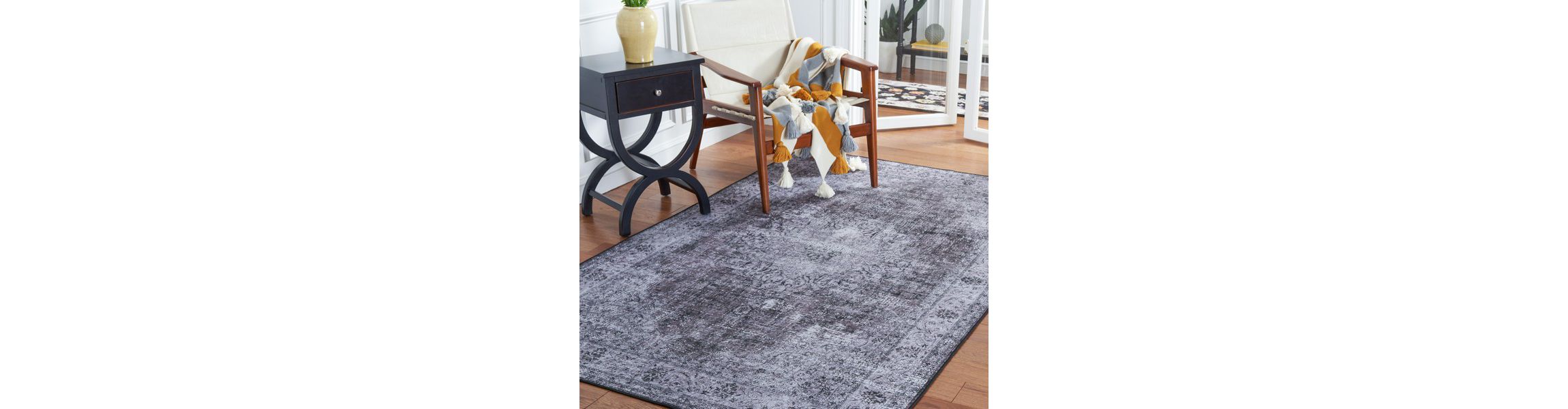 Tucson 190 Area Rug Collection