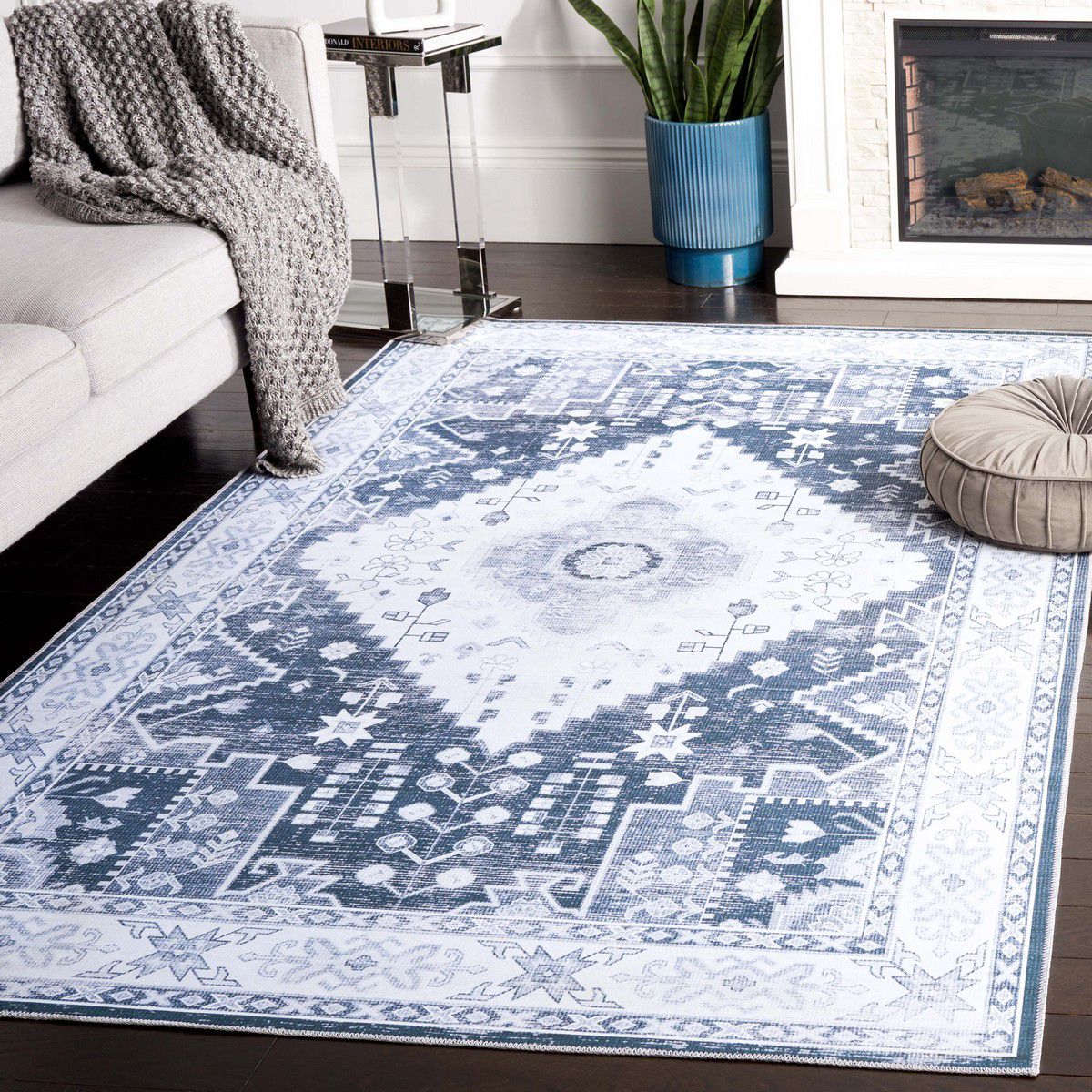 Safavieh Arizona Washable Collection 107 Rug | Belk