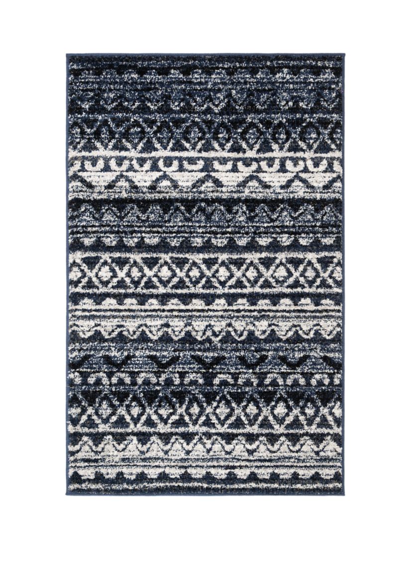 Adirondack 2 ft 6 in x 8 ft Area Rug