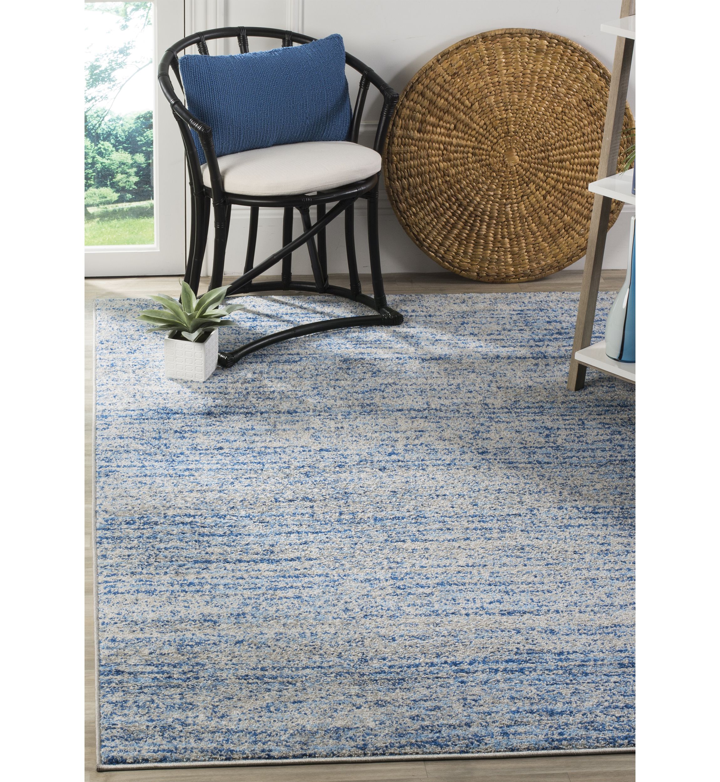Adirondack 2 ft 6 in x 10 ft Area Rug