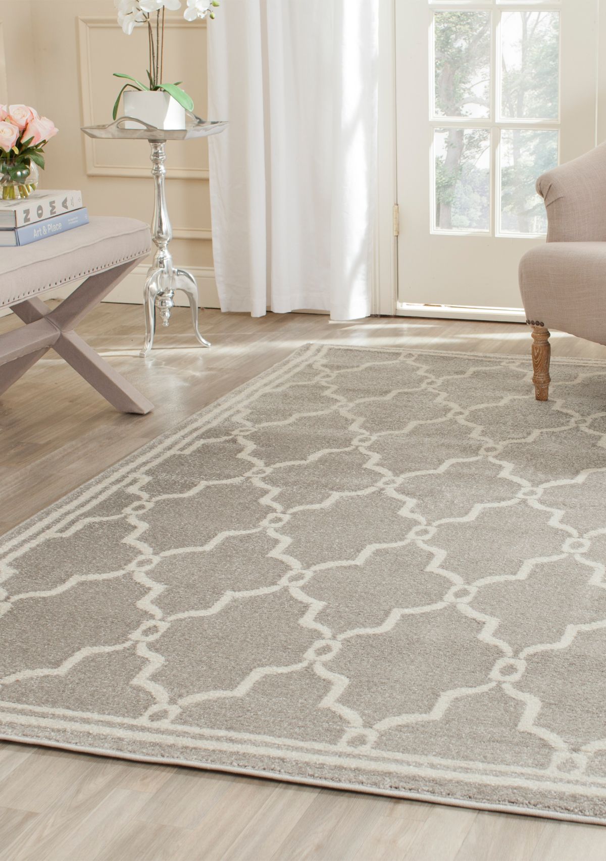 Amherst Quatrefoil Area Rug Collection