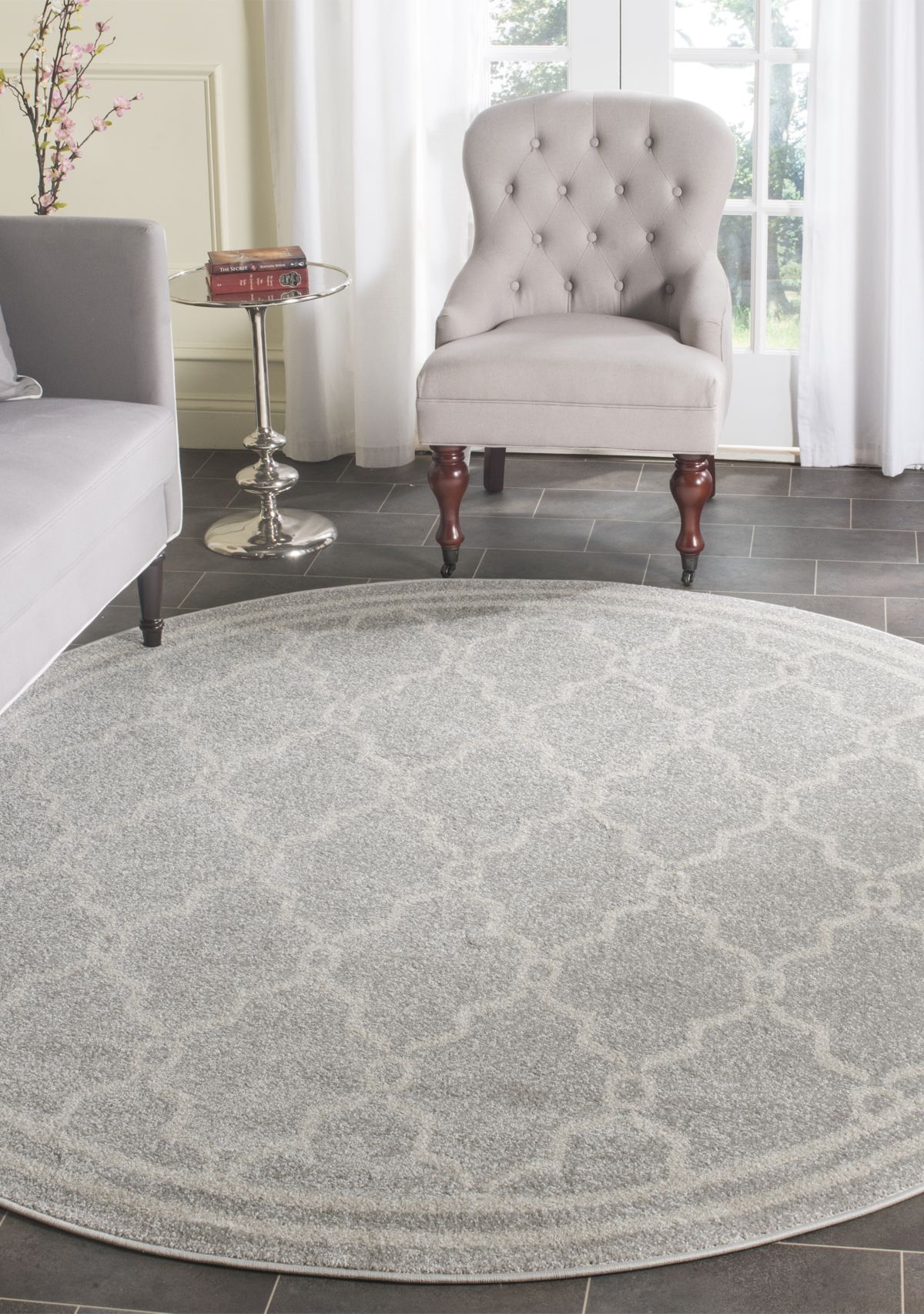 Amherst Quatrefoil Area Rug Collection