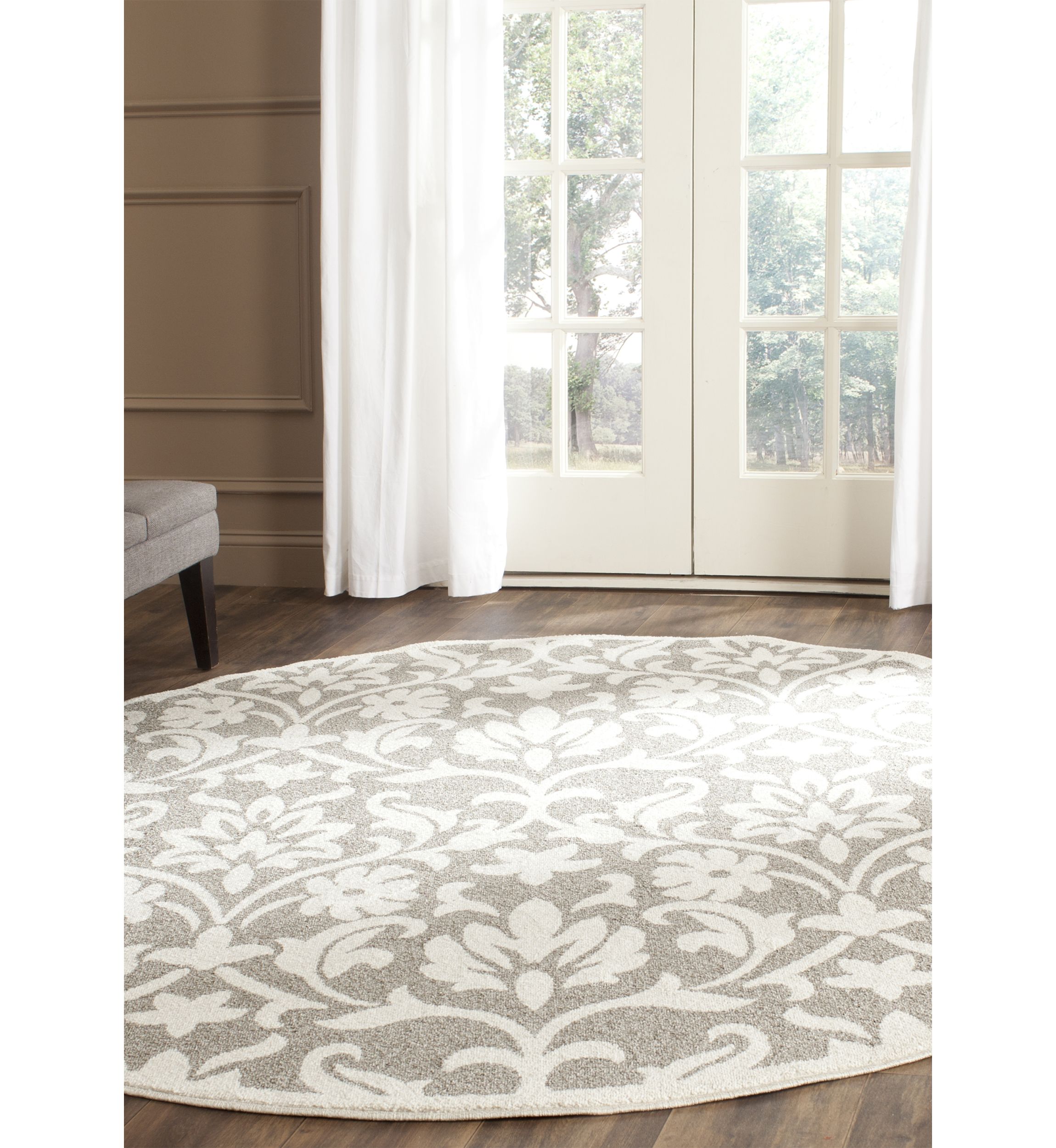 Amherst Classic Symmetrical Flower Area Rug Collection