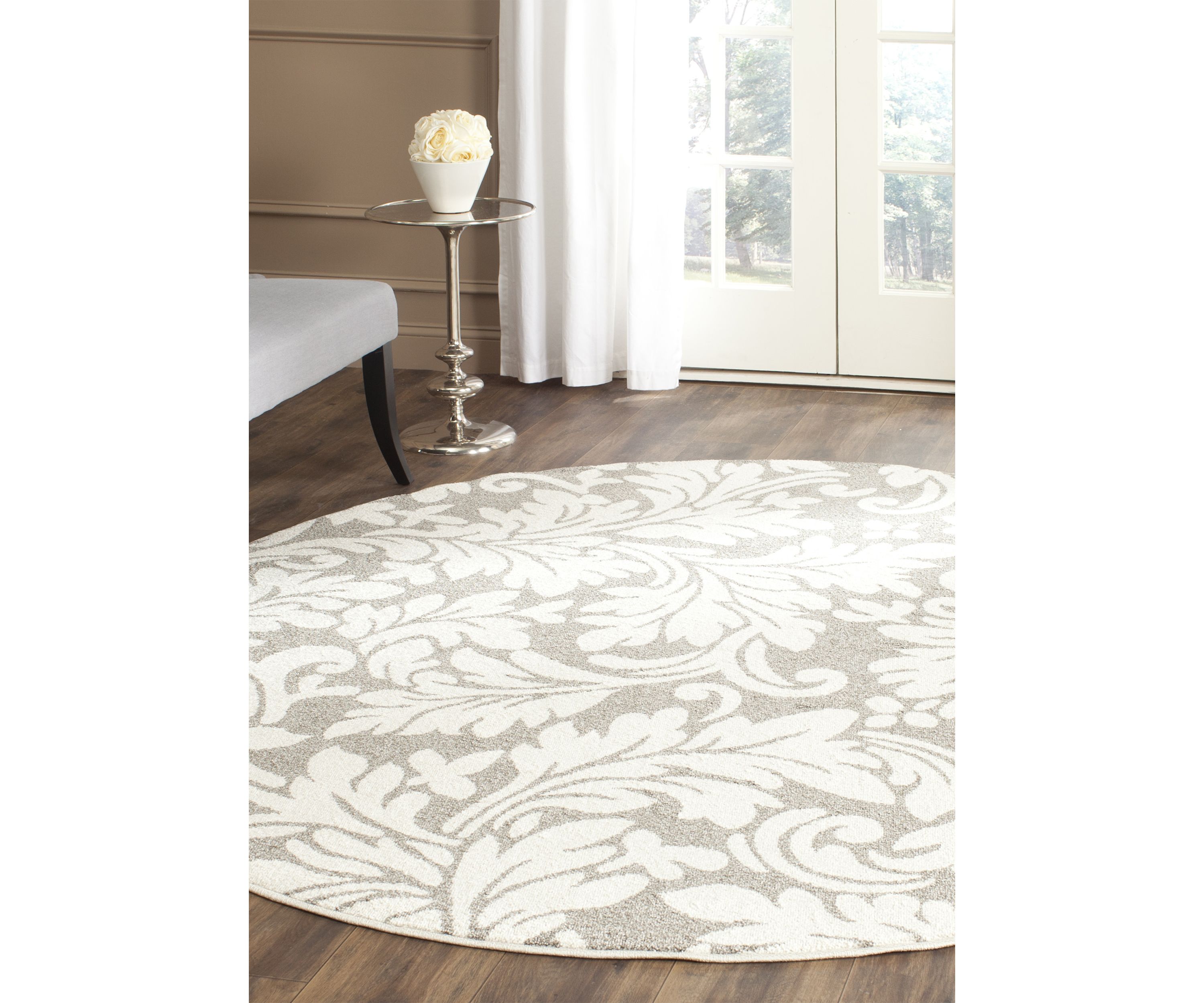 Amherst Bold Symmetrical Flower Area Rug Collection