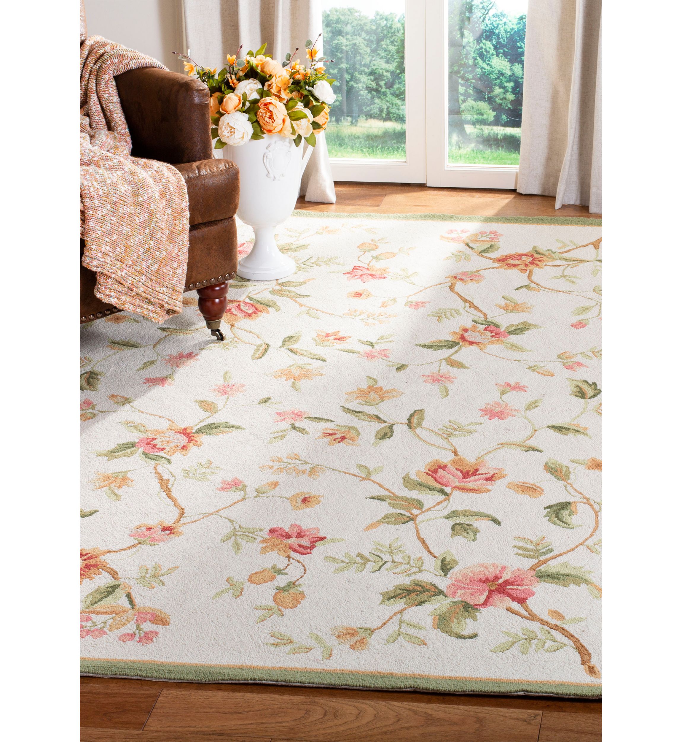 Chelsea Simply Elegant Floral Area Rug Collection