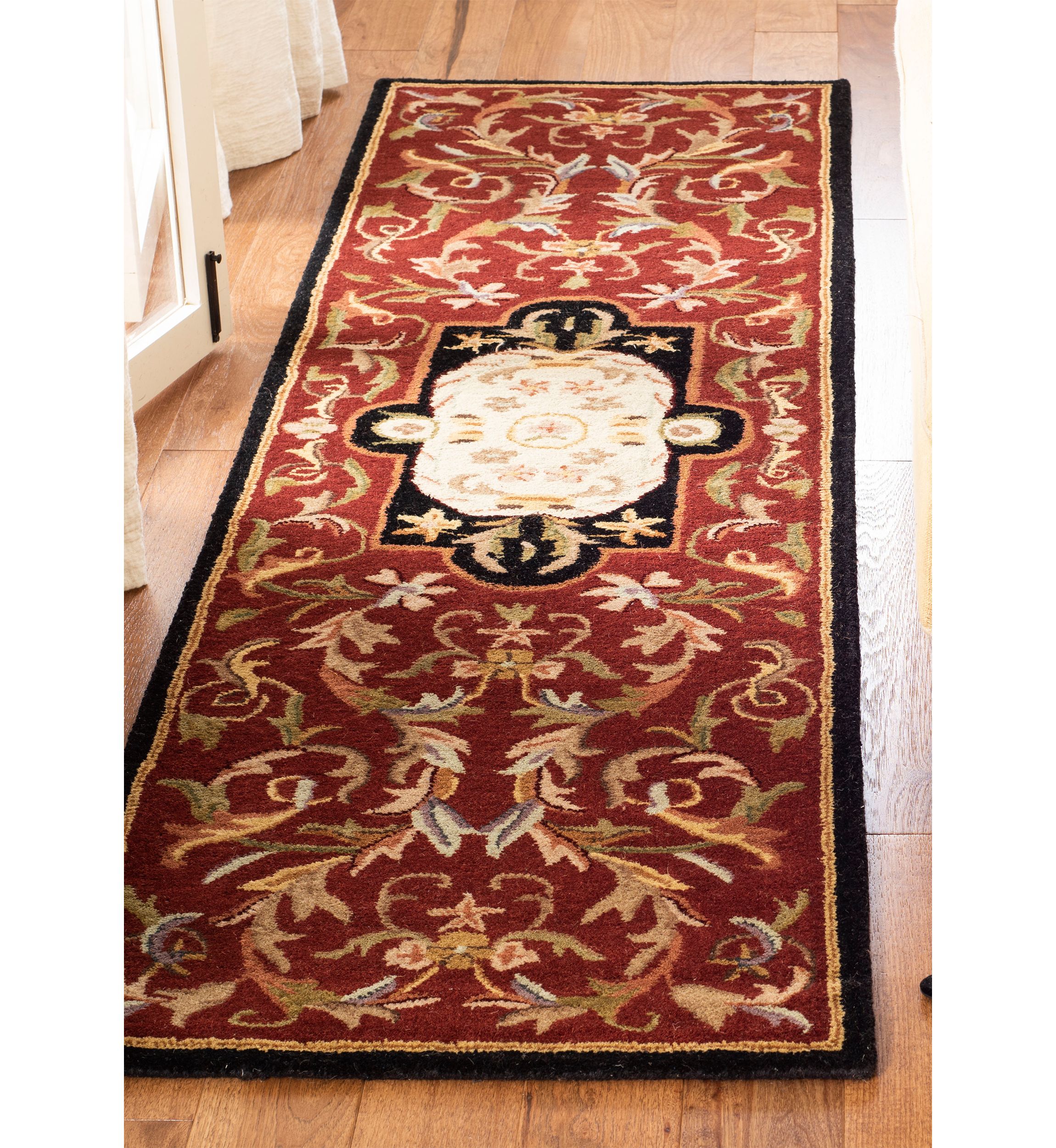 Classic Garran Oriental Area Rug Collection