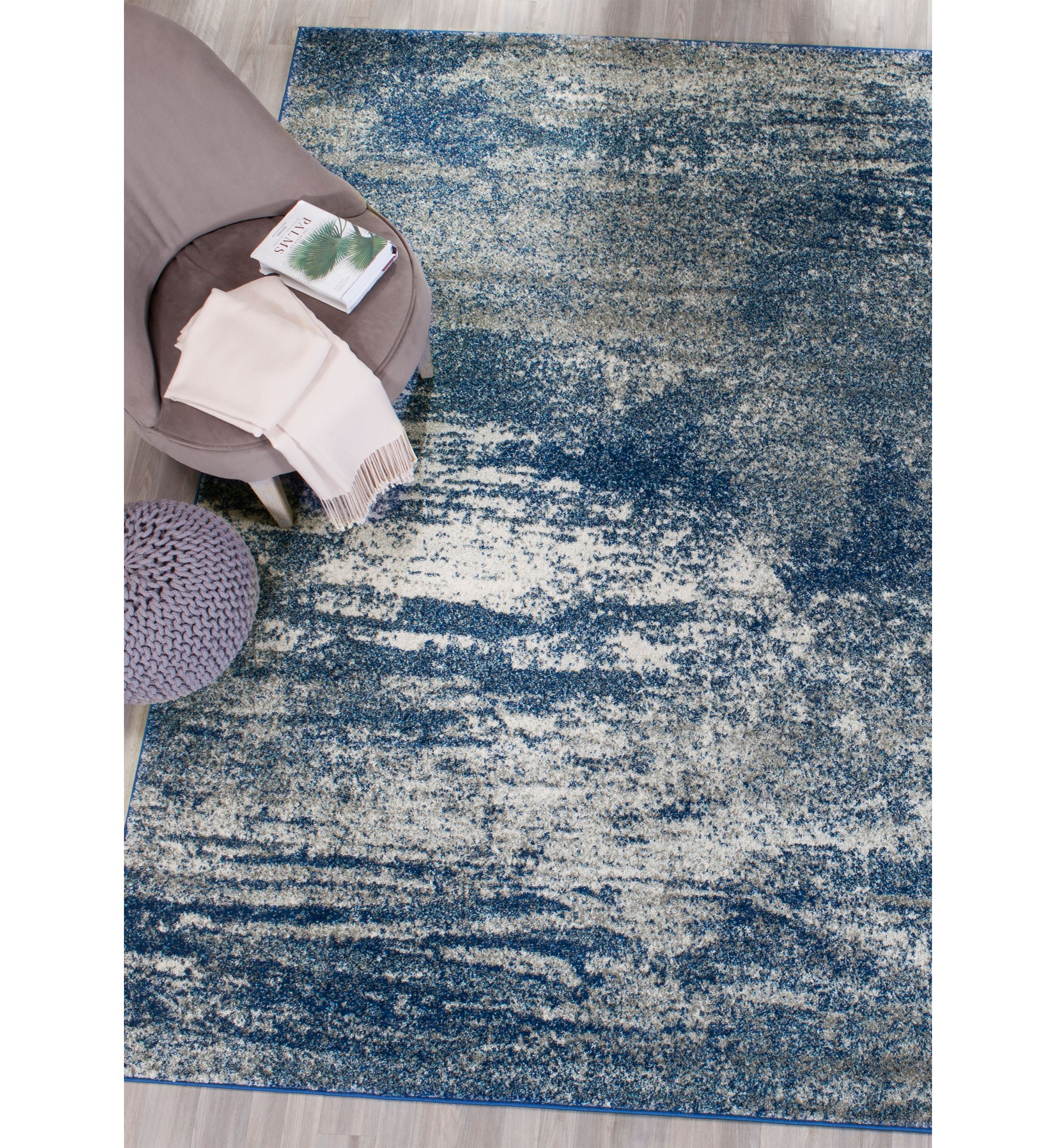 Evoke Frosina Area Rug Collection