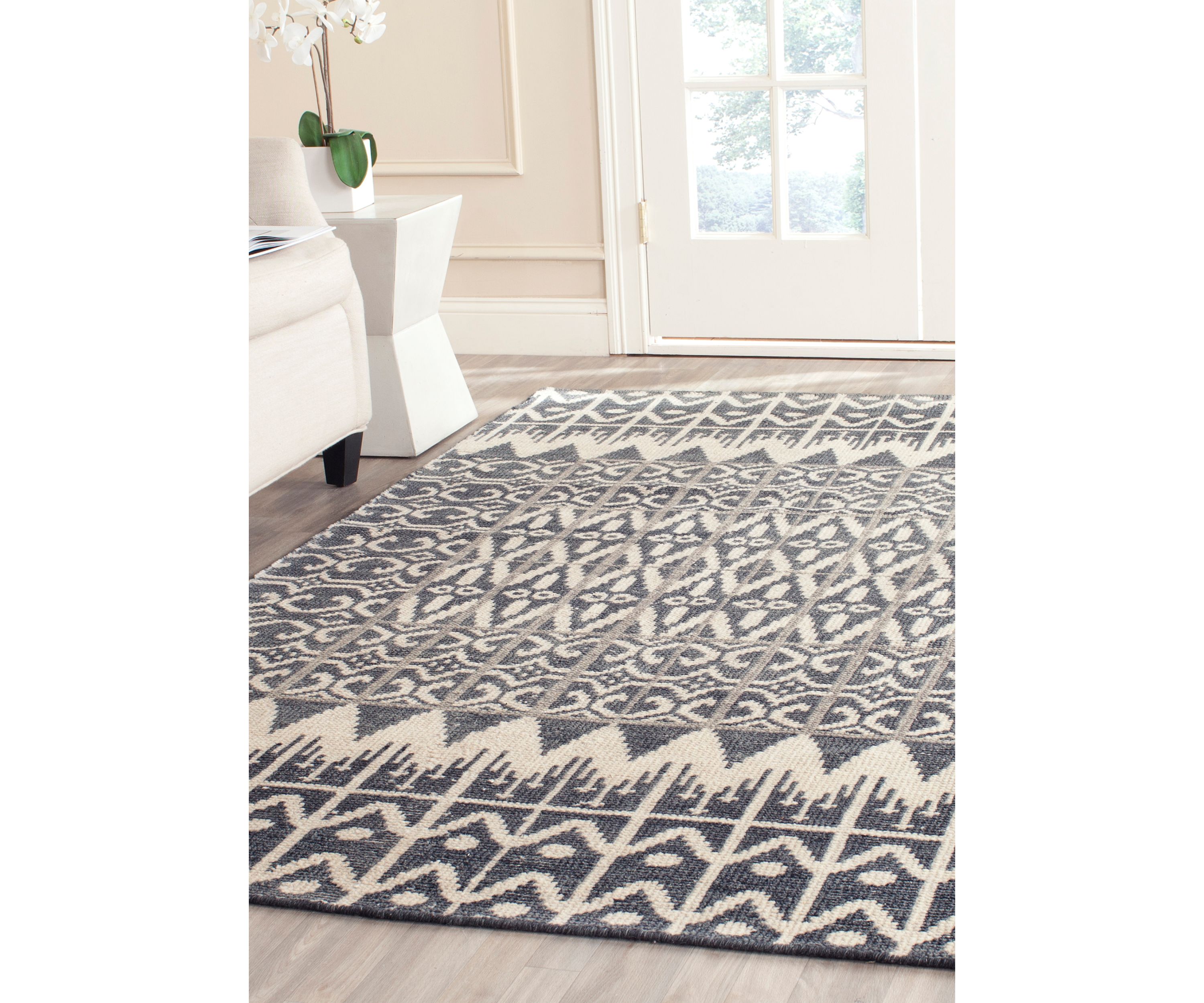 Kenya Handmade Charcoal Premium Wool Area Rug Collection