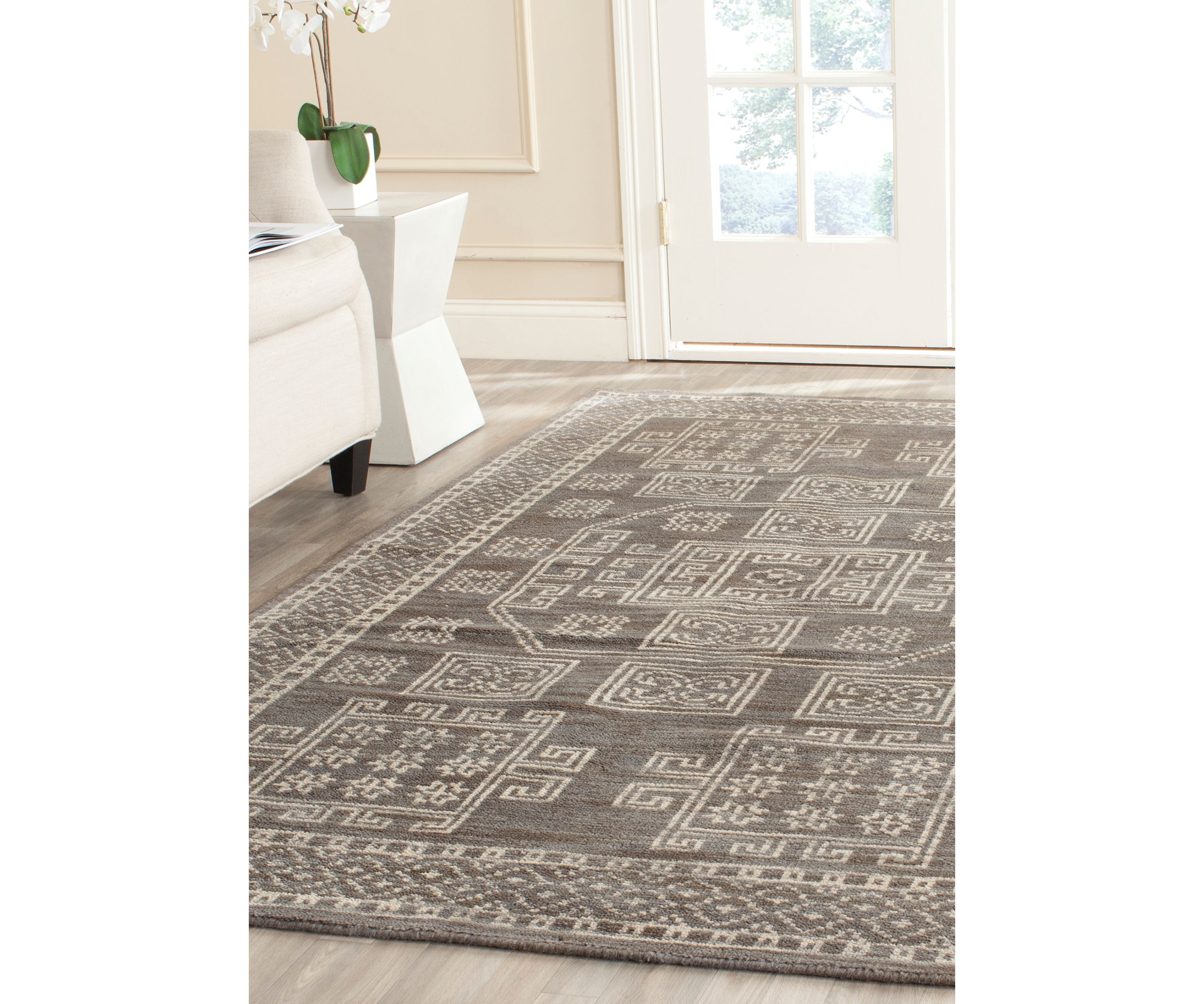 Kenya Hand Knotted Accent Area Rug Collection