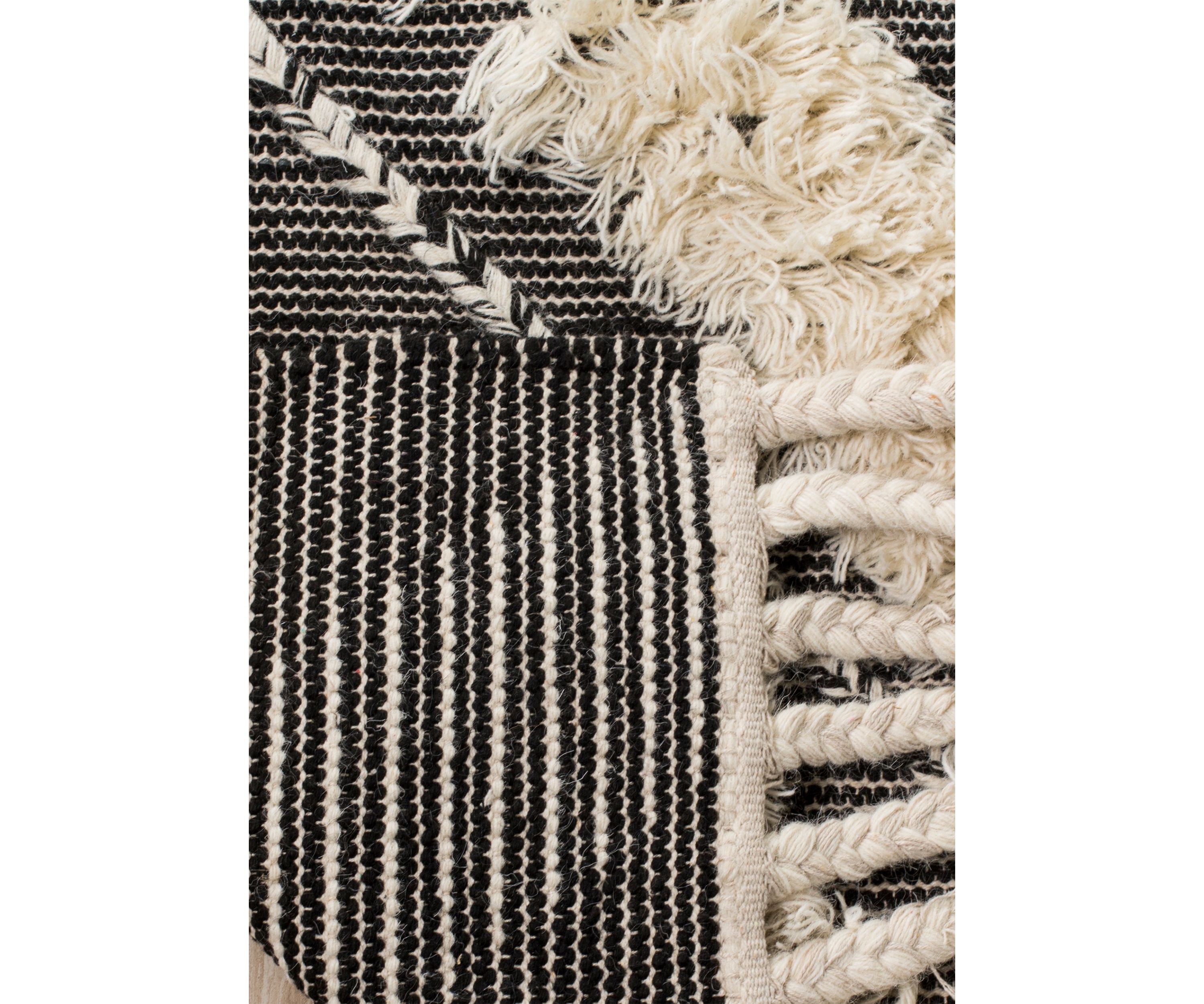 Kenya Raised Diamond Area Rug Collection