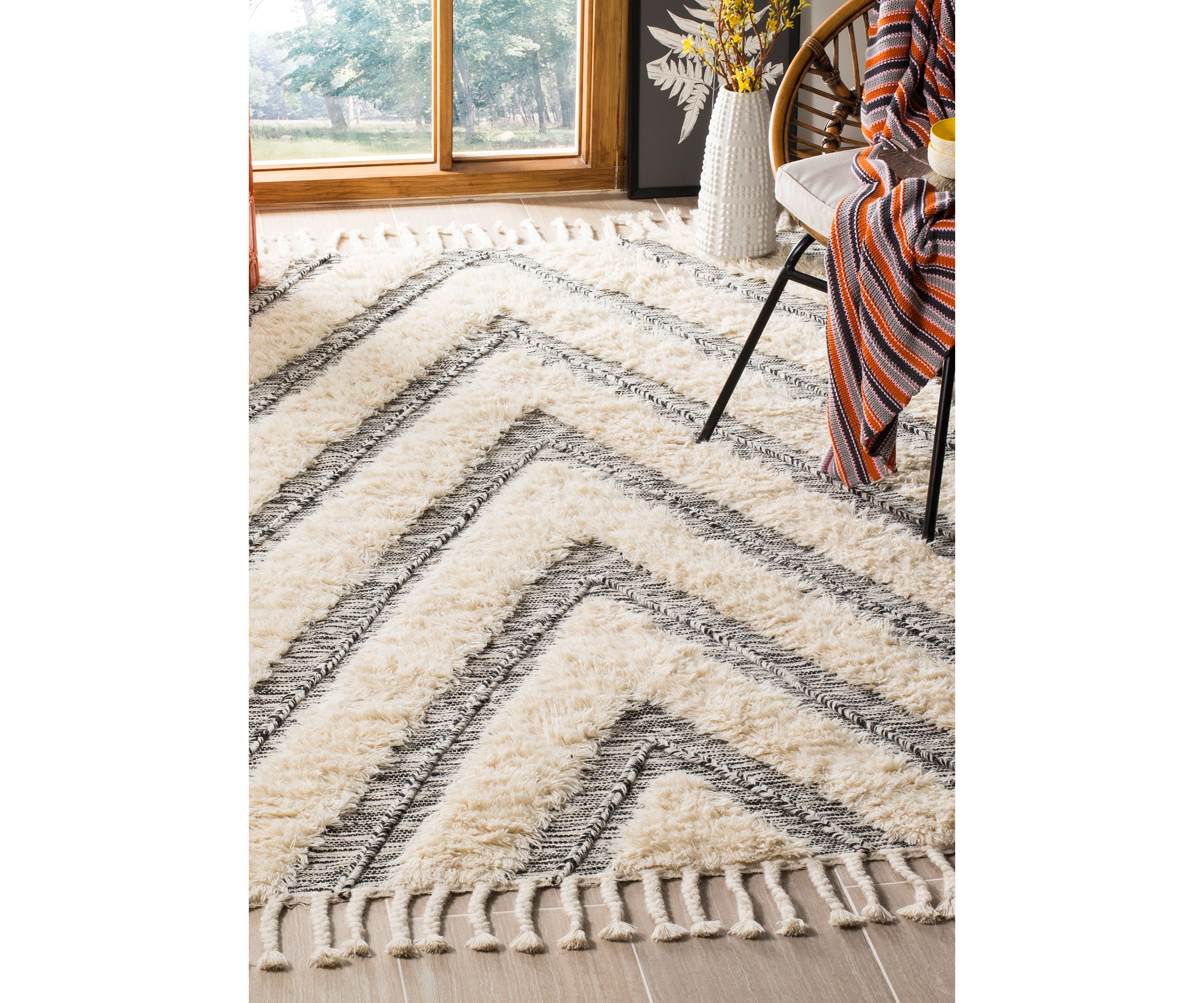 Kenya Bold Vs Area Rug Collection