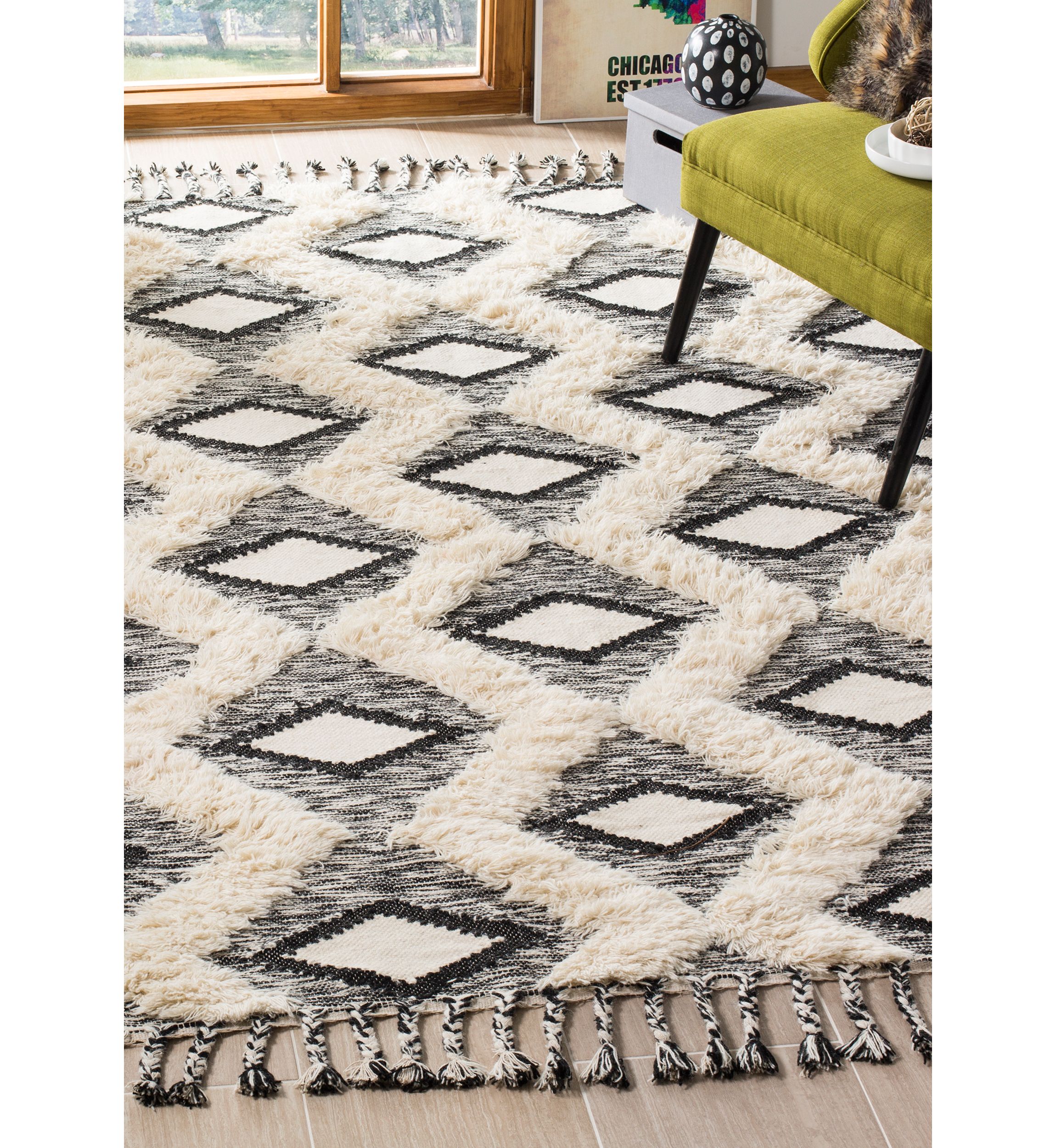 Kenya Bold Diamonds with Tassels Area Rug Collection