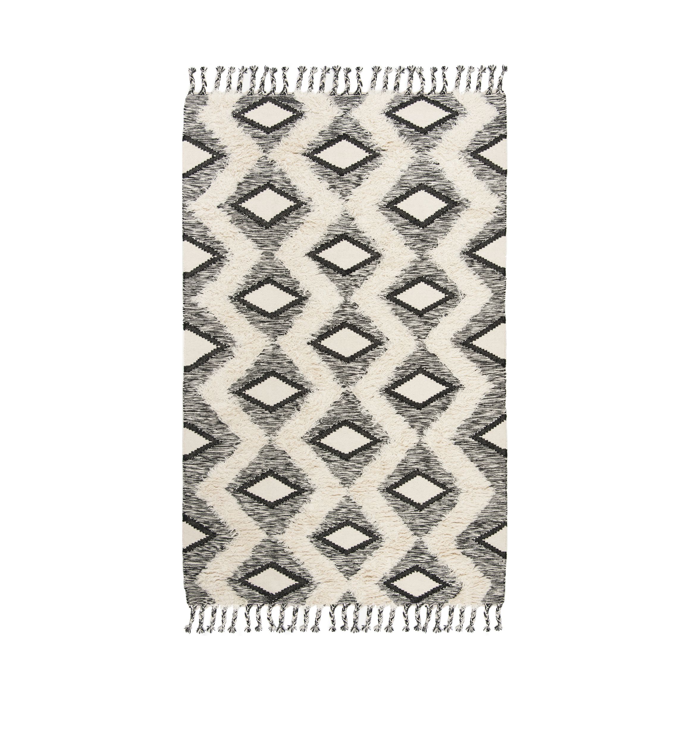 Kenya Bold Diamonds with Tassels Area Rug Collection