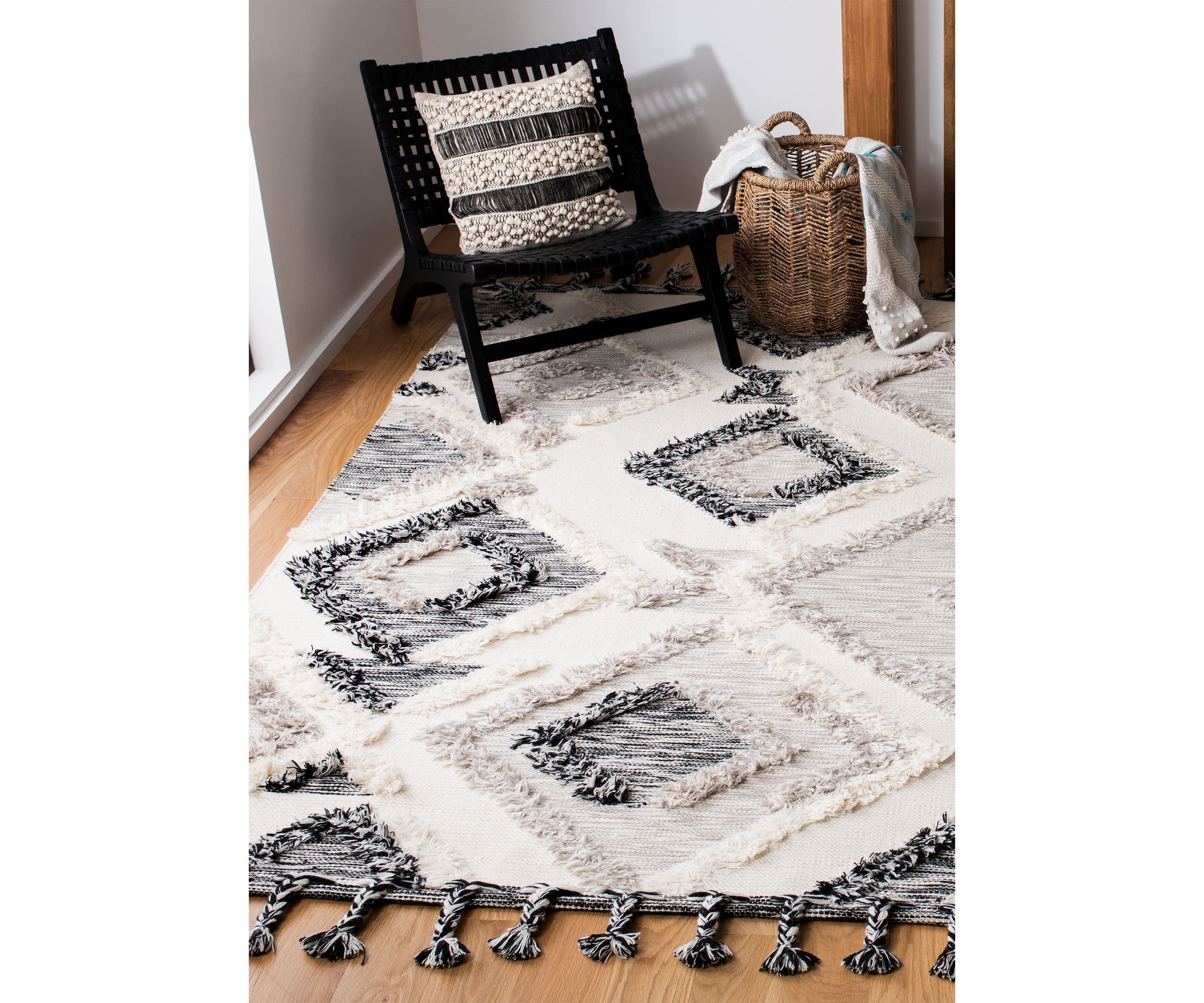 Kenya Gray/Black Chic Area Rug Collection
