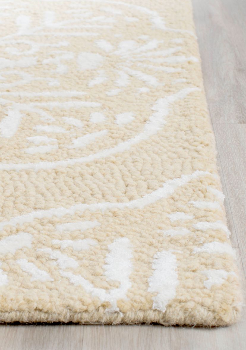 Bella Beige/White Area Rug 5-ft. x 8-ft.
