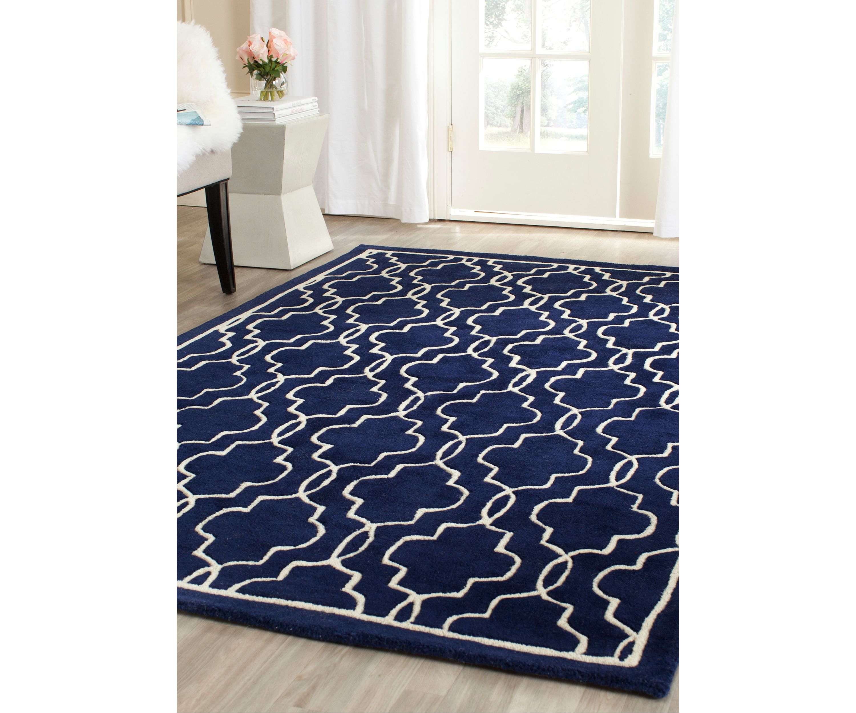 Chatham Dark Blue/Ivory 3-ft. x 5-ft. Area Rug
