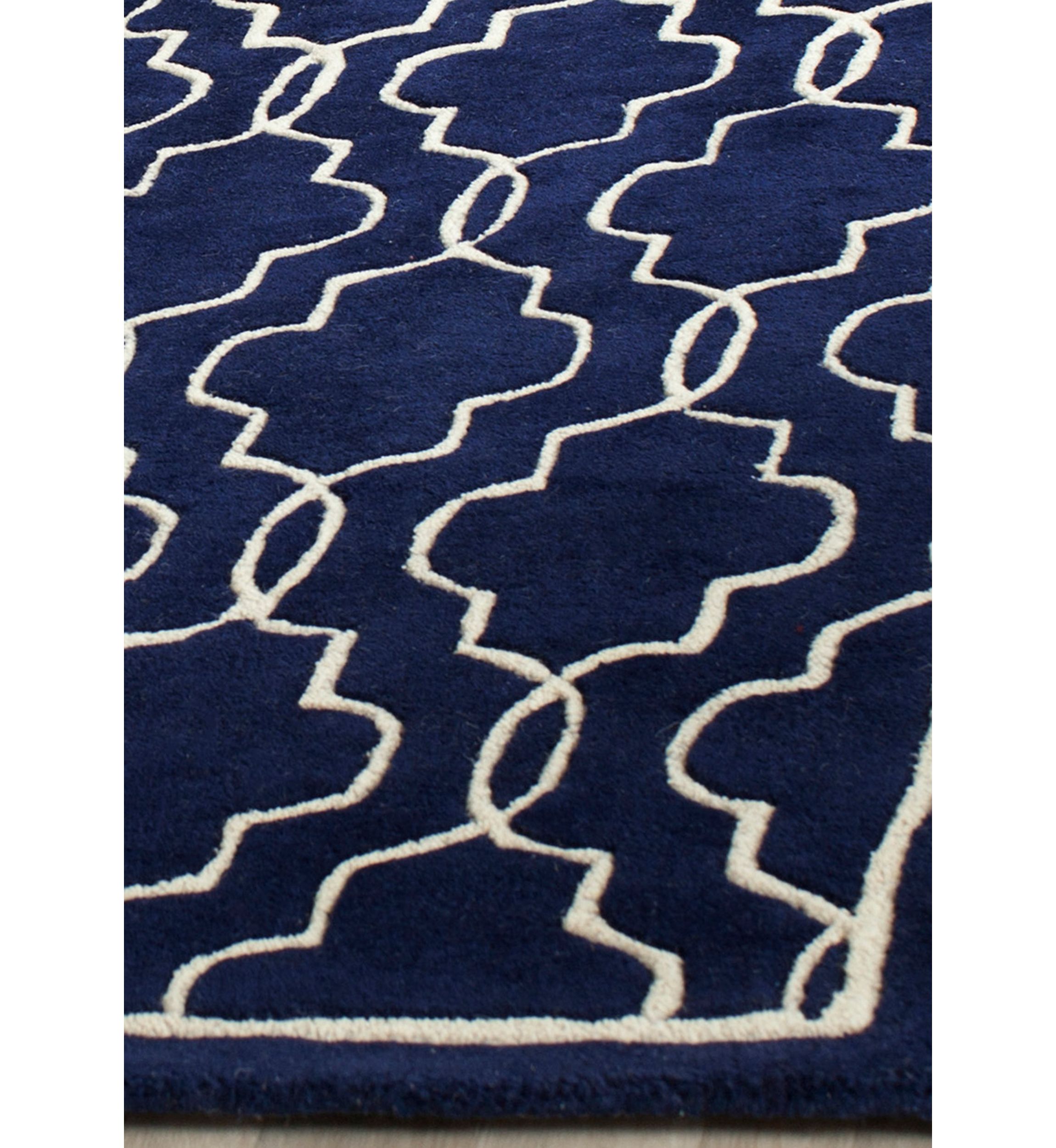 Chatham Dark Blue/Ivory 4-ft. x 6-ft. Area Rug