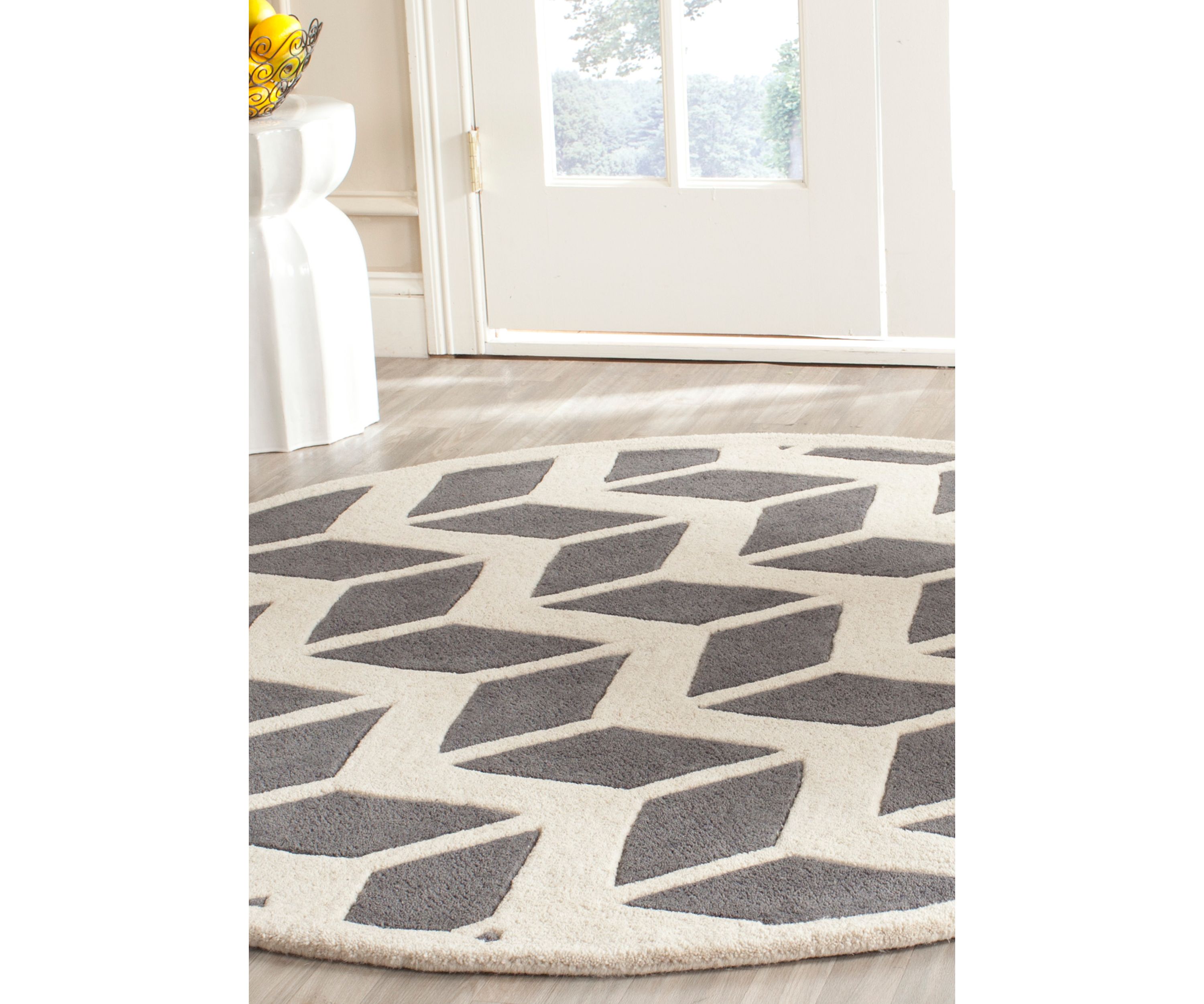 Chatham Dark Gray/Ivory 7-ft. x 7-ft. Area Rug