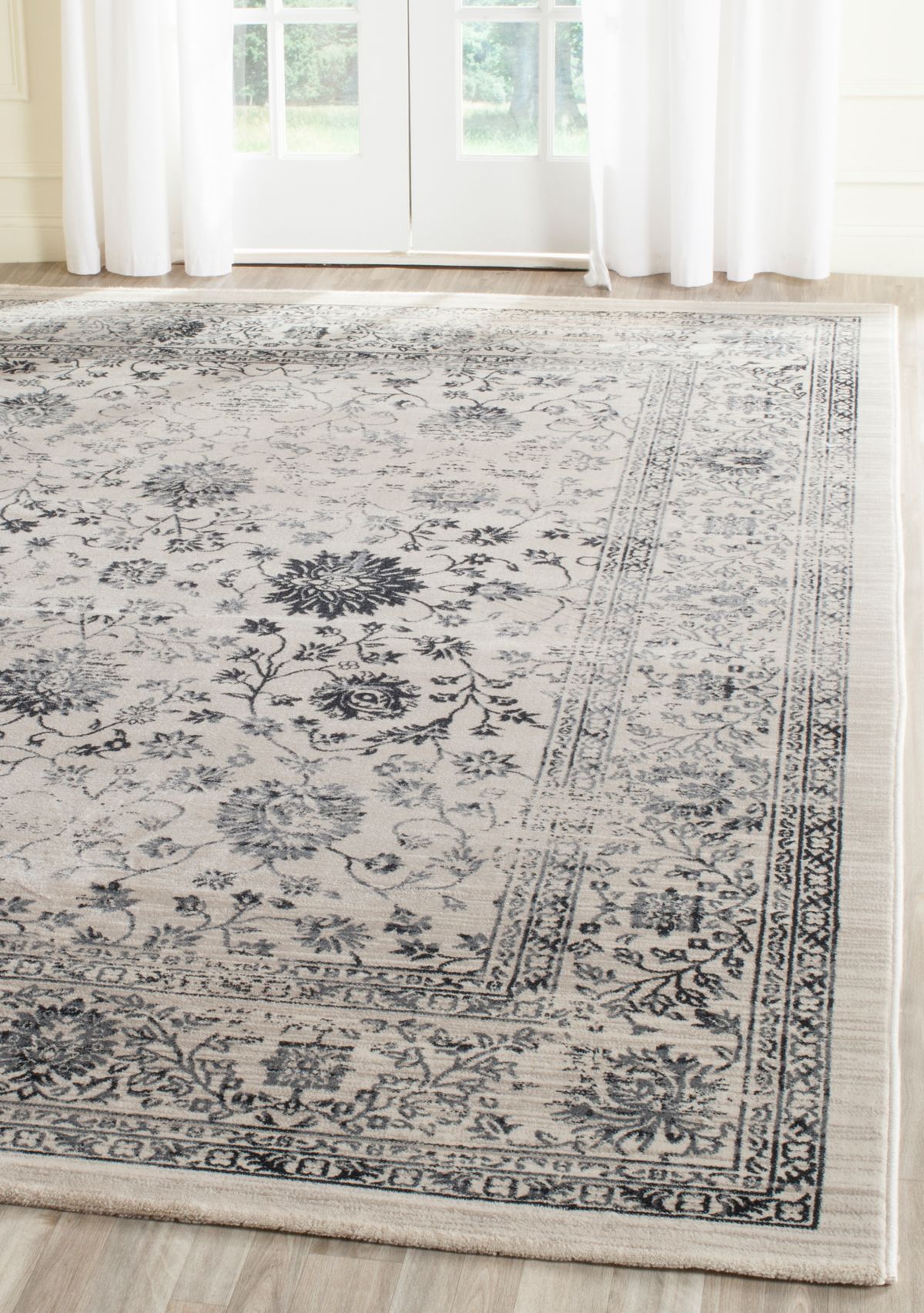 Evoke Beige/Blue Area Rug 5-ft. 1-in. x 7-ft. 6-in.