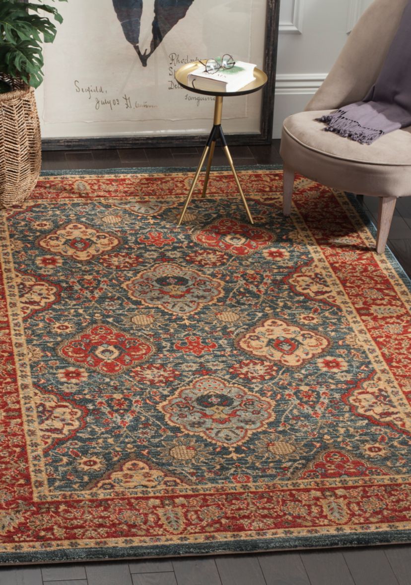 Mahal Natural/Navy Area Rug 5-ft. 1-in. x 7-ft. 7-in.