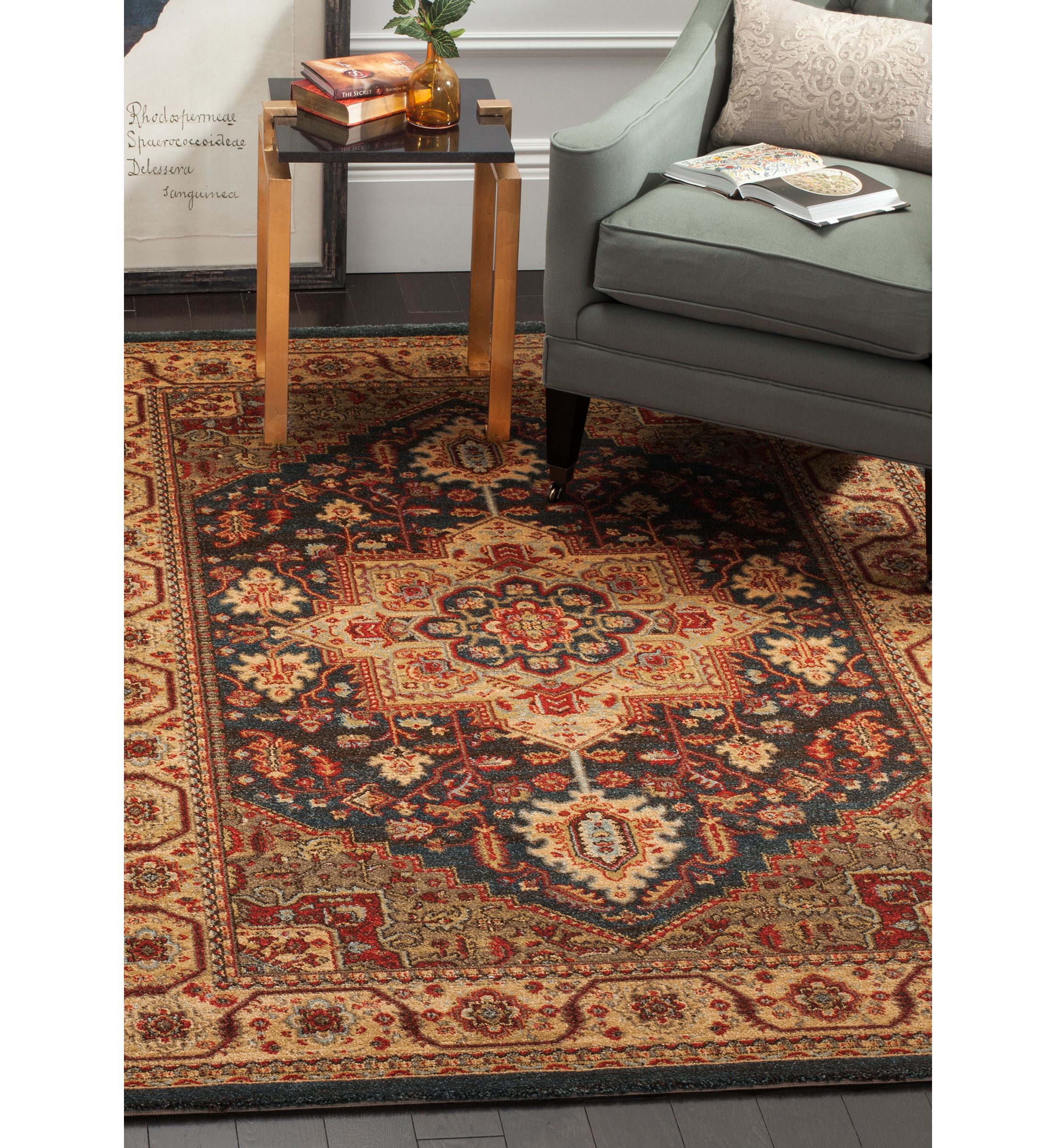 Mahal Navy/Natural Area Rug 5-ft. 1-in. x 7-ft. 7-in.
