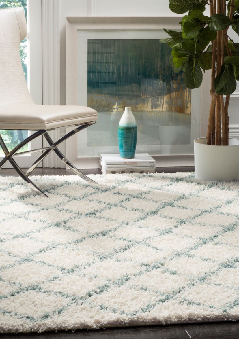 Dallas Shag Ivory/Seafoam Area Rug 3-ft. x 5-ft.