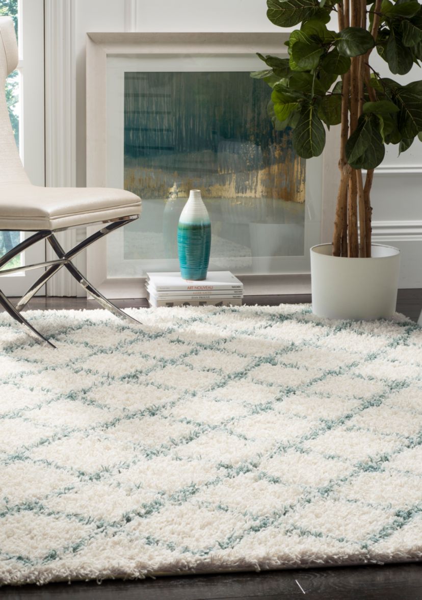 Dallas Shag Ivory/Seafoam Area Rug 8-ft. 6-in. x 12-ft.