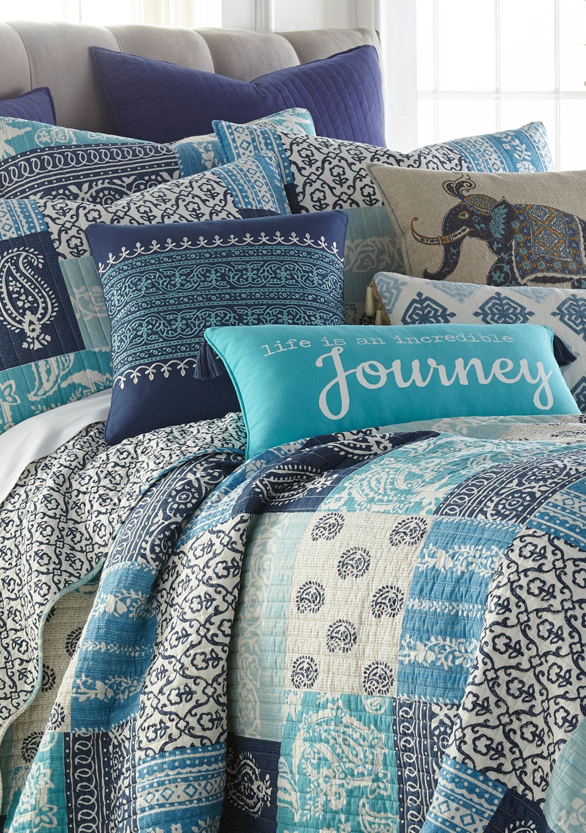 Chandra Quilt Set
