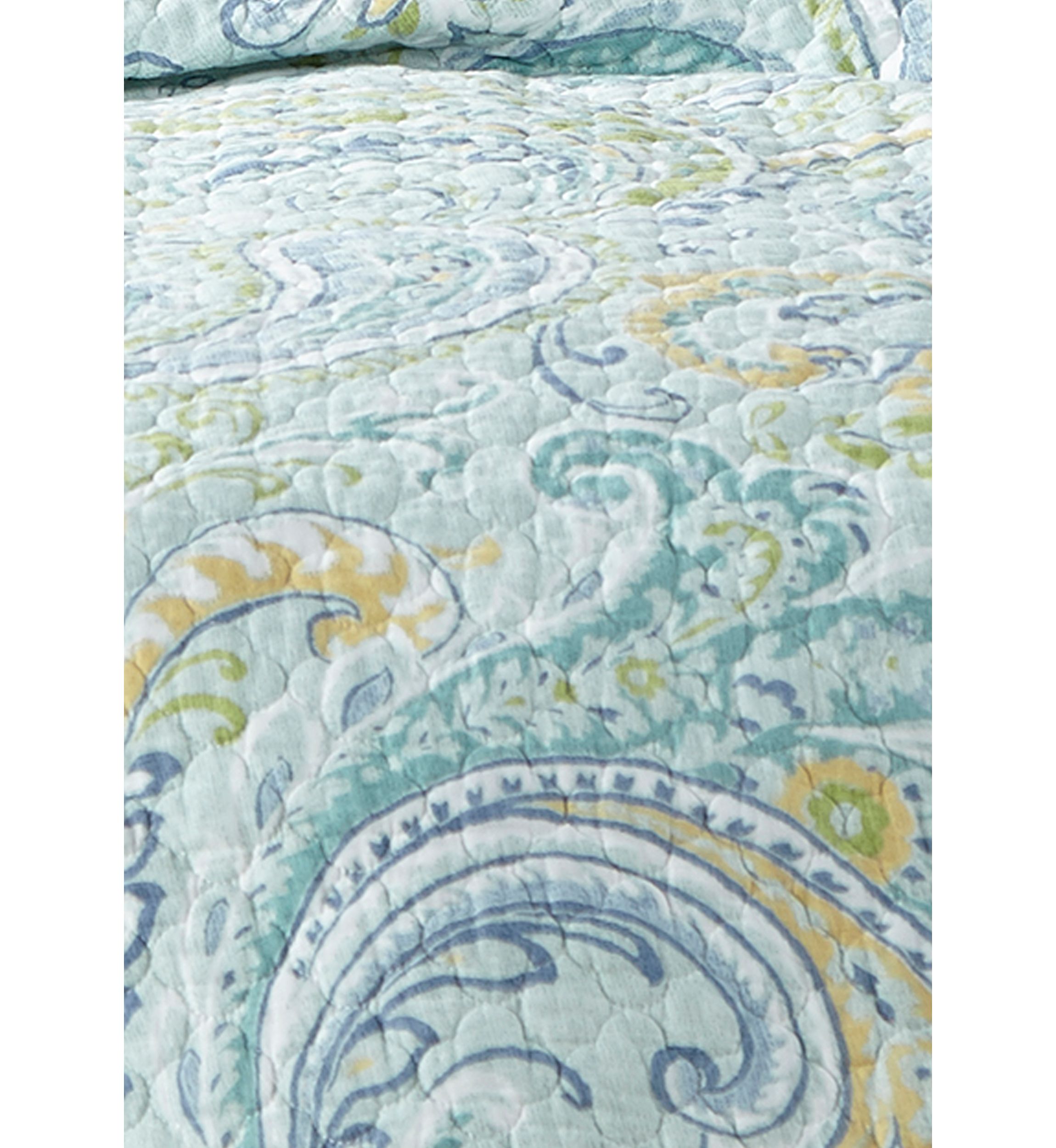 Cortona Paisley Quilt Set
