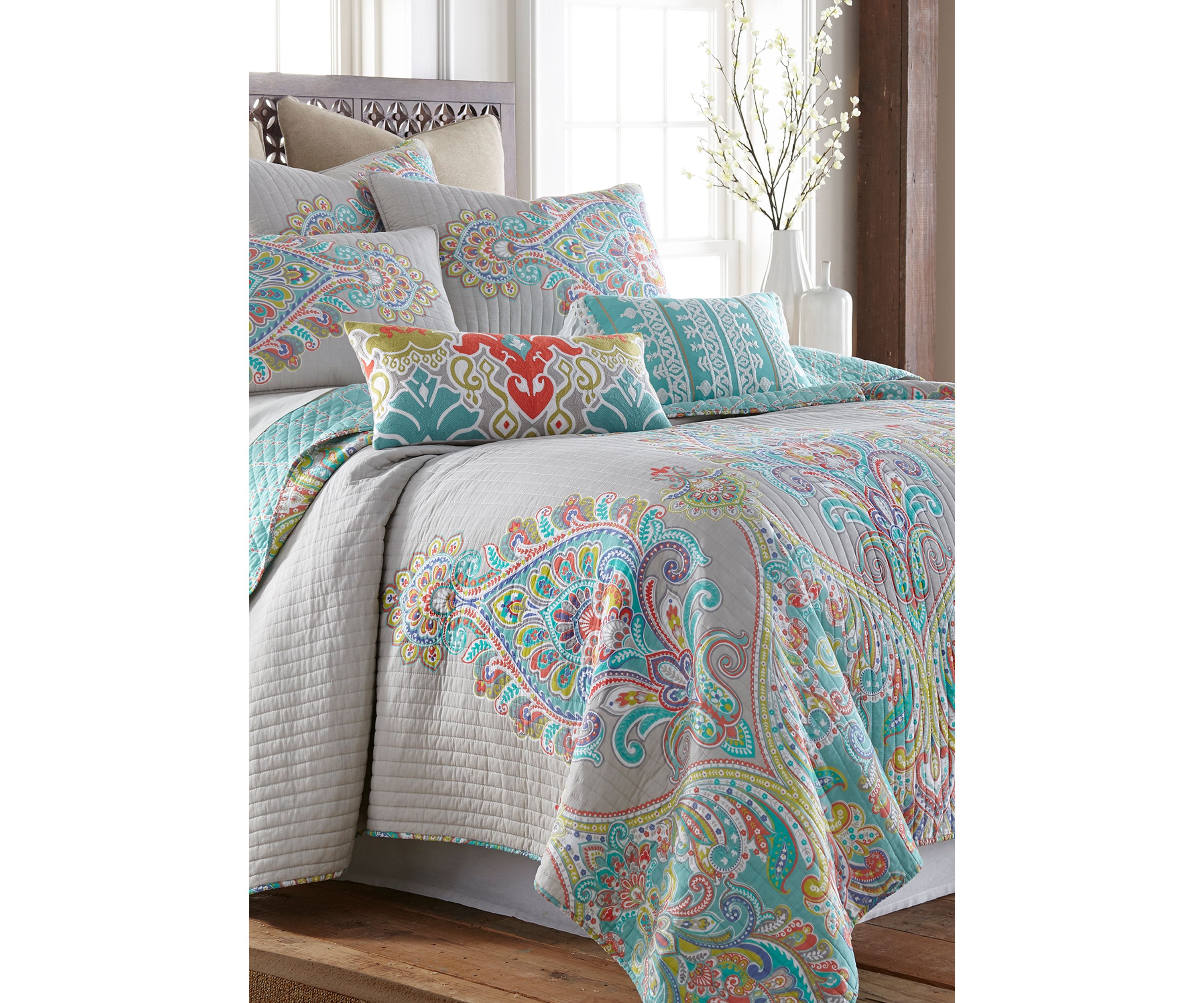 Deniza Quilt Set