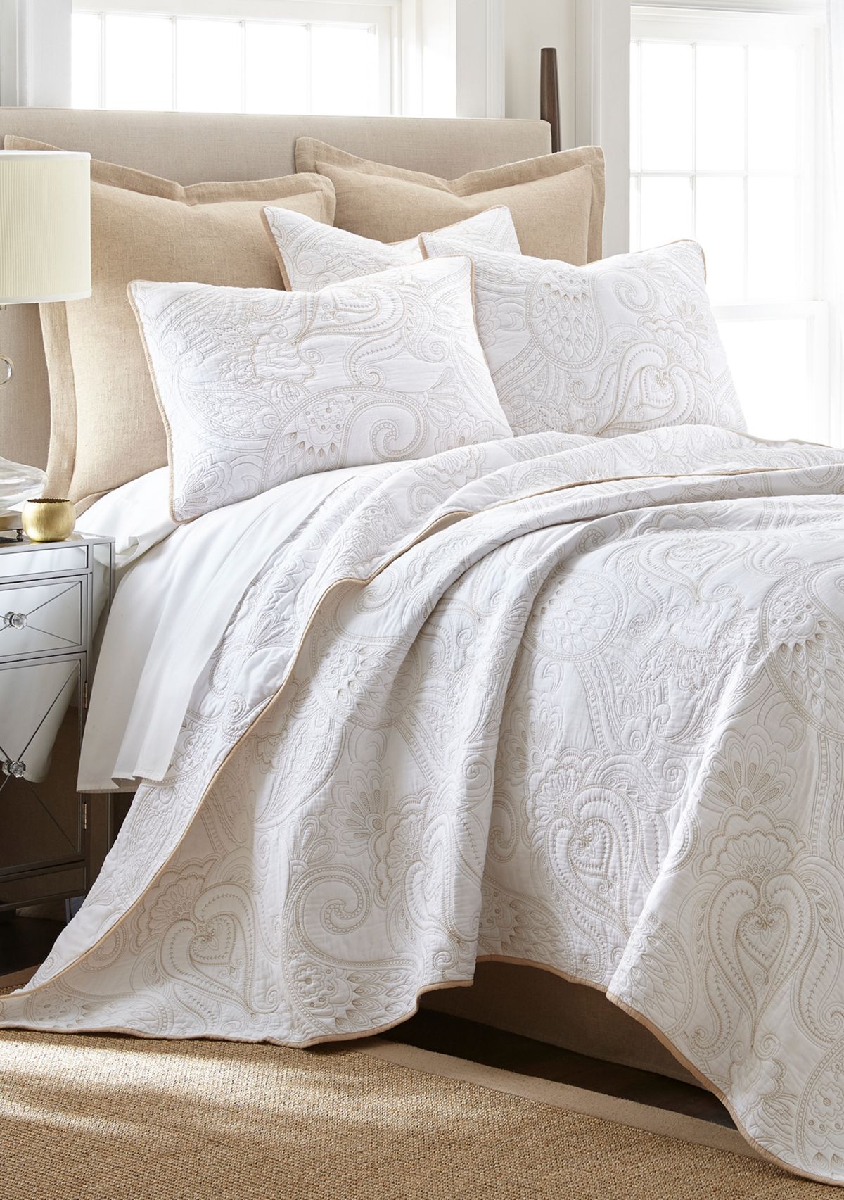 Perla Quilt Set