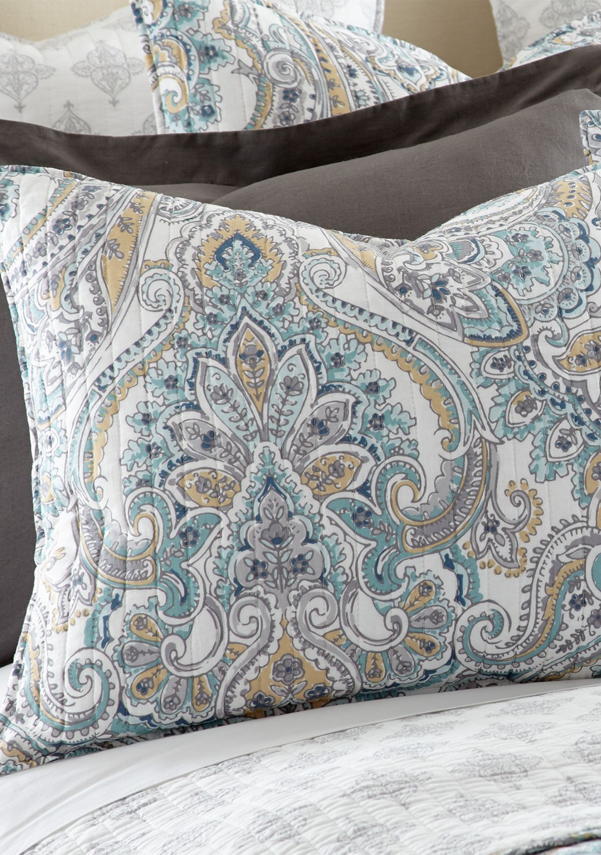Rome Quilt Set
