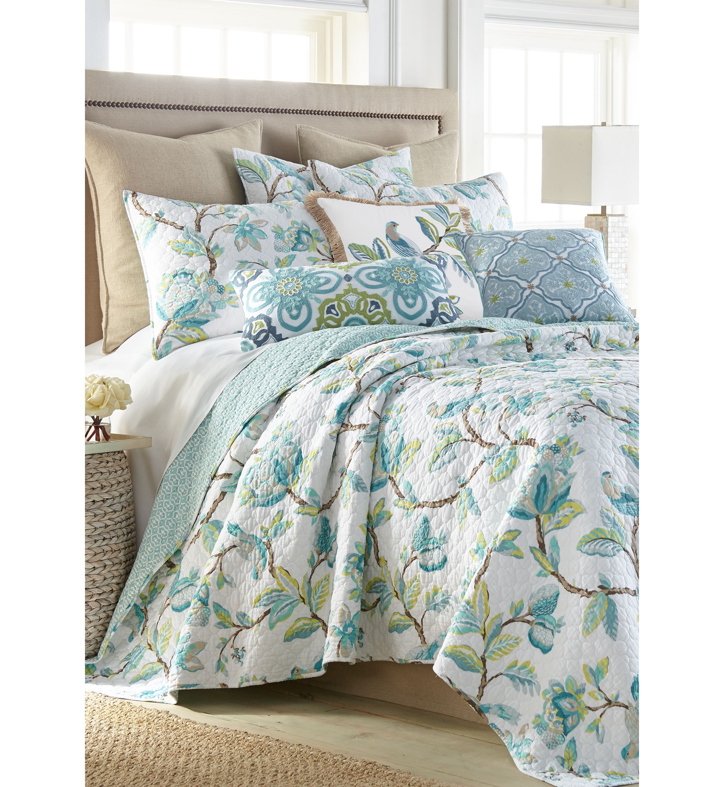 Cressida Quilt Set