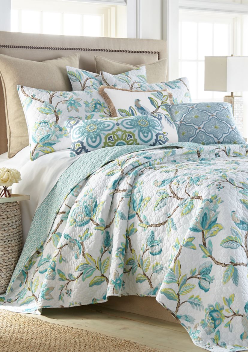Cressida Quilt Set