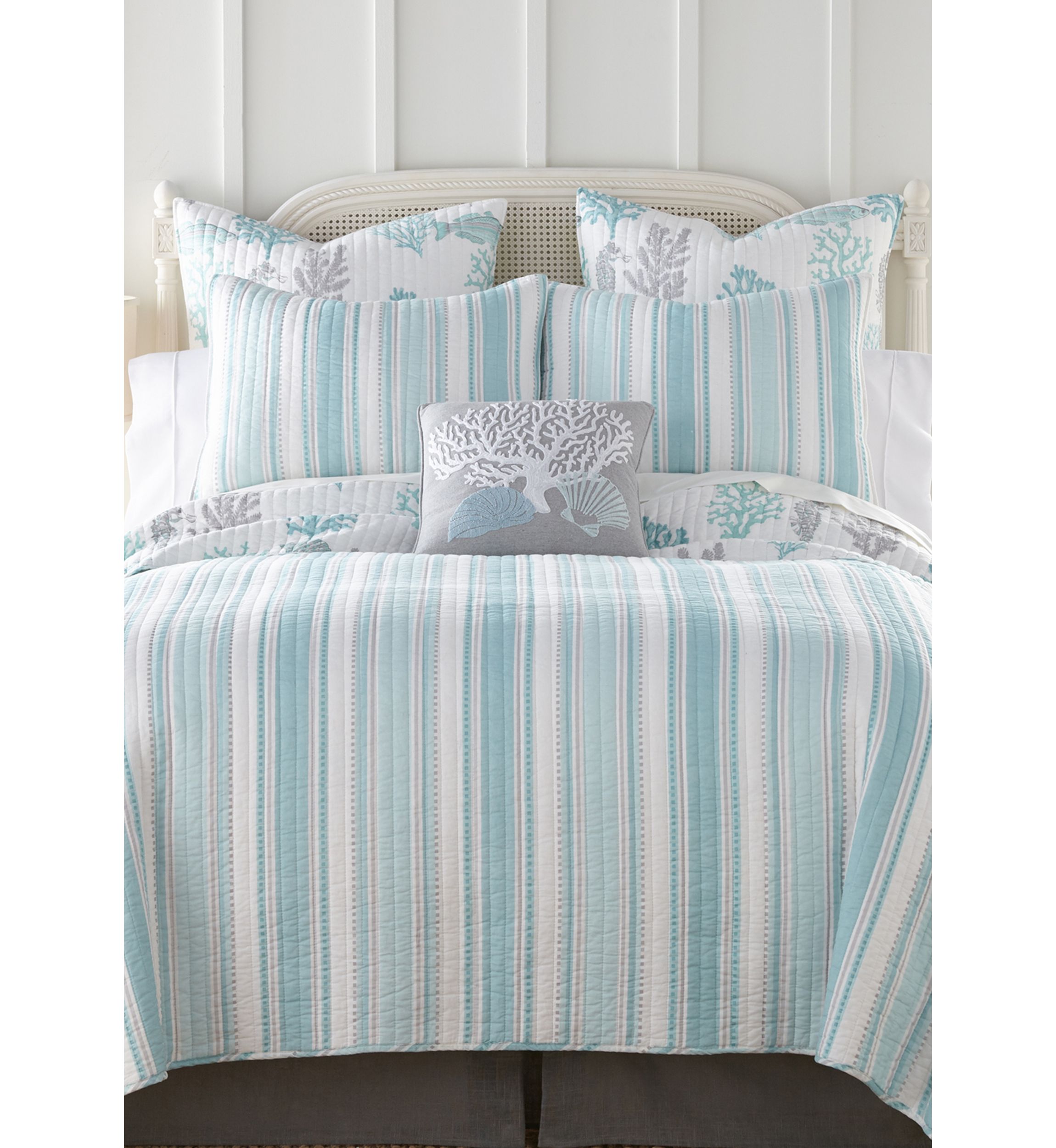 Cape Coral Quilt Set